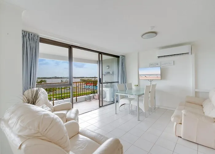 Coastal 2-Bedroom Retreat With Pool & Tennis Court
